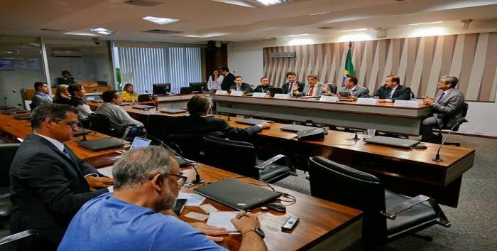 Debate no Senado Federal sobre o Desafio da Gestão Condominial nas Cidades Brasileiras